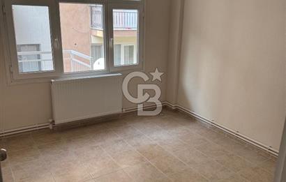 Erzene'de Kiralık 2+1 Daire - Merkezi Konum