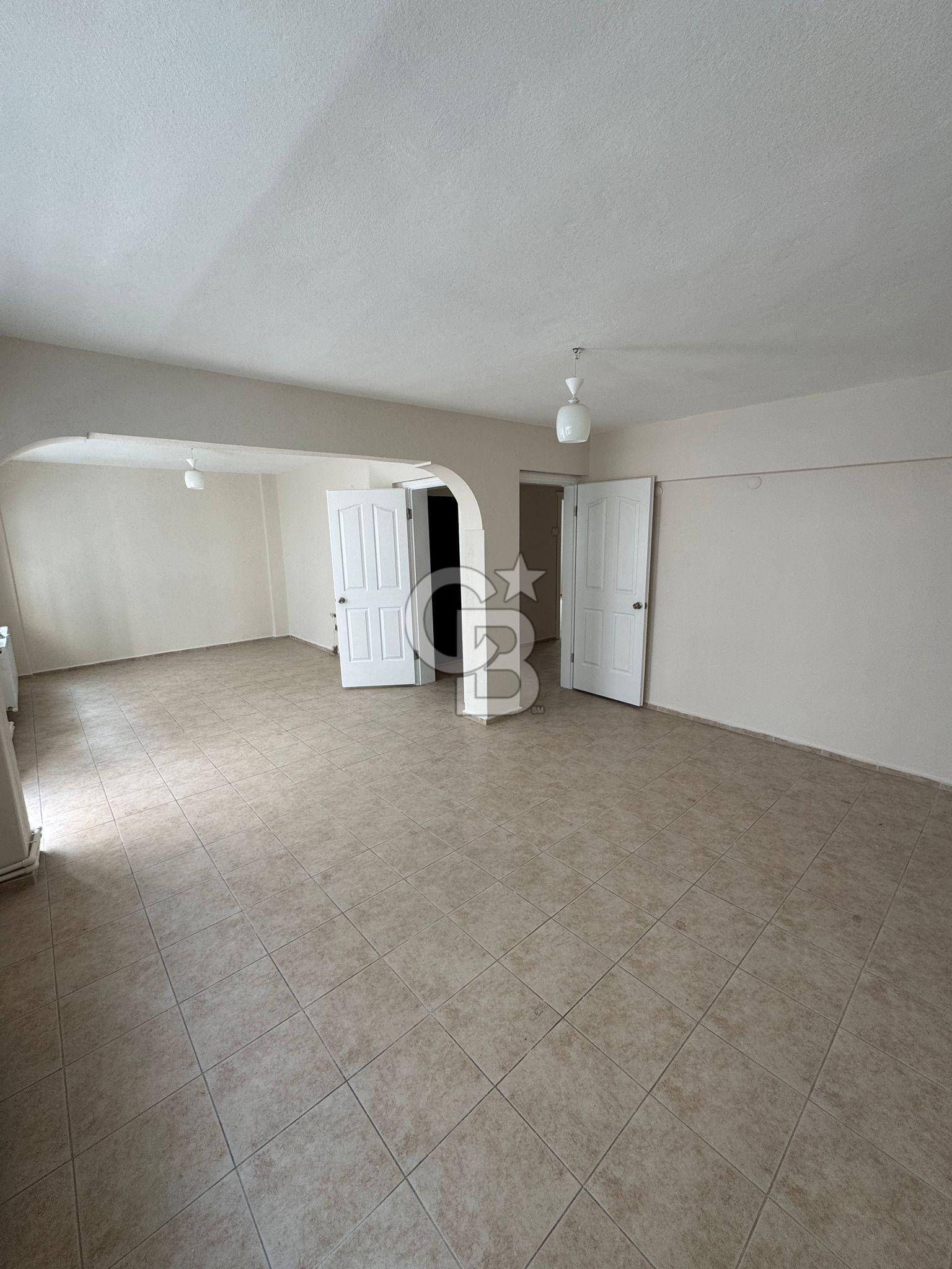 Erzene'de Kiralık 2+1 Daire - Merkezi Konum