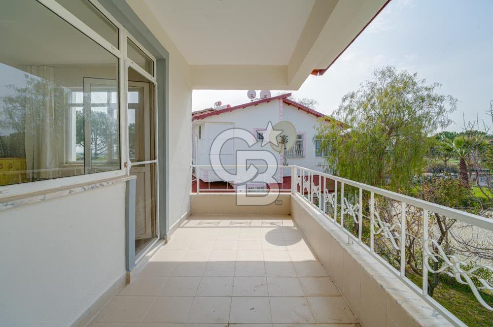 Doktorlar ve İşadamları Sitesi'nde Satılık Eşyalı Villa