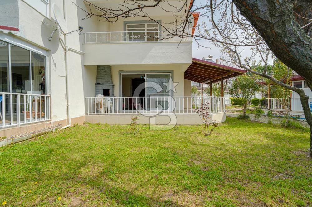 Doktorlar ve İşadamları Sitesi'nde Satılık Eşyalı Villa