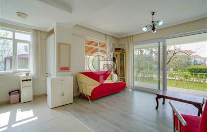 Doktorlar ve İşadamları Sitesi'nde Satılık Eşyalı Villa