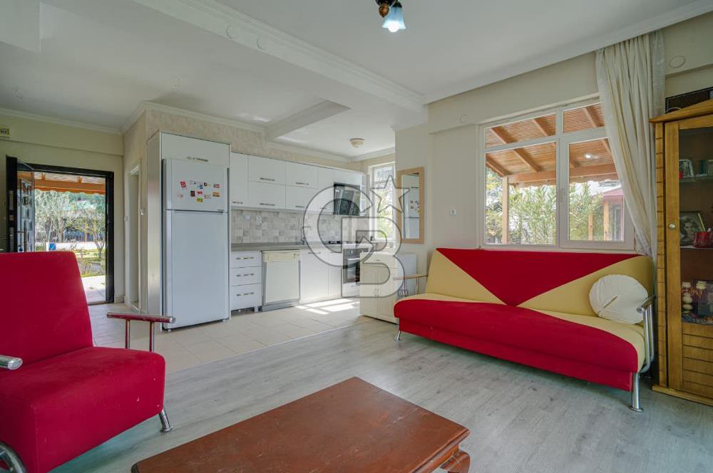 Doktorlar ve İşadamları Sitesi'nde Satılık Eşyalı Villa