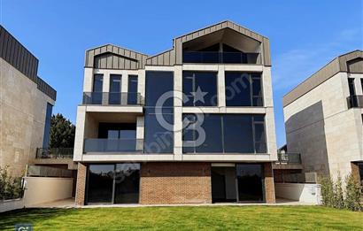 GÖLBAŞINDA GÖL MANZARALI MUHTEŞEM KONUMDA SATILIK VİLLA