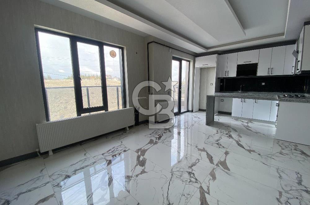 İncek'te 2+1 Satılık Vadi Manzaralı Dubleks Daire