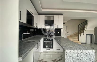 İncek'te 2+1 Satılık Vadi Manzaralı Dubleks Daire