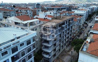 GİRNE AKSOY'DA KAPALI OTOPARKLI SATILIK 3+1 MODERN DAİRE 