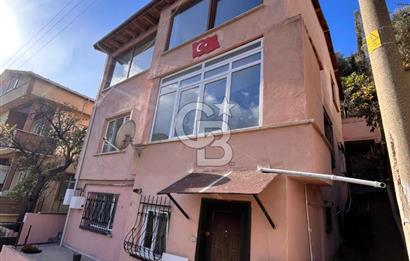 KÖRFEZ DE 3 KATLI SATILIK KOMPLE BİNA