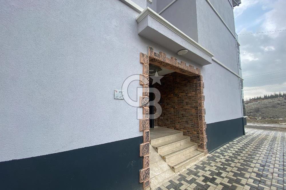 İncek'te 2+1 Satılık Vadi Manzaralı Dubleks Daire