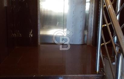 Sultanbeyli Belediye Karşısında Semarkand Satılık Komple Bina