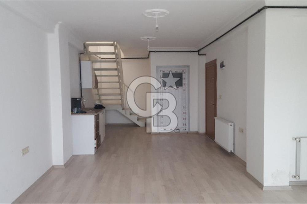 Sultanbeyli Belediye Karşısında Semarkand Satılık Komple Bina