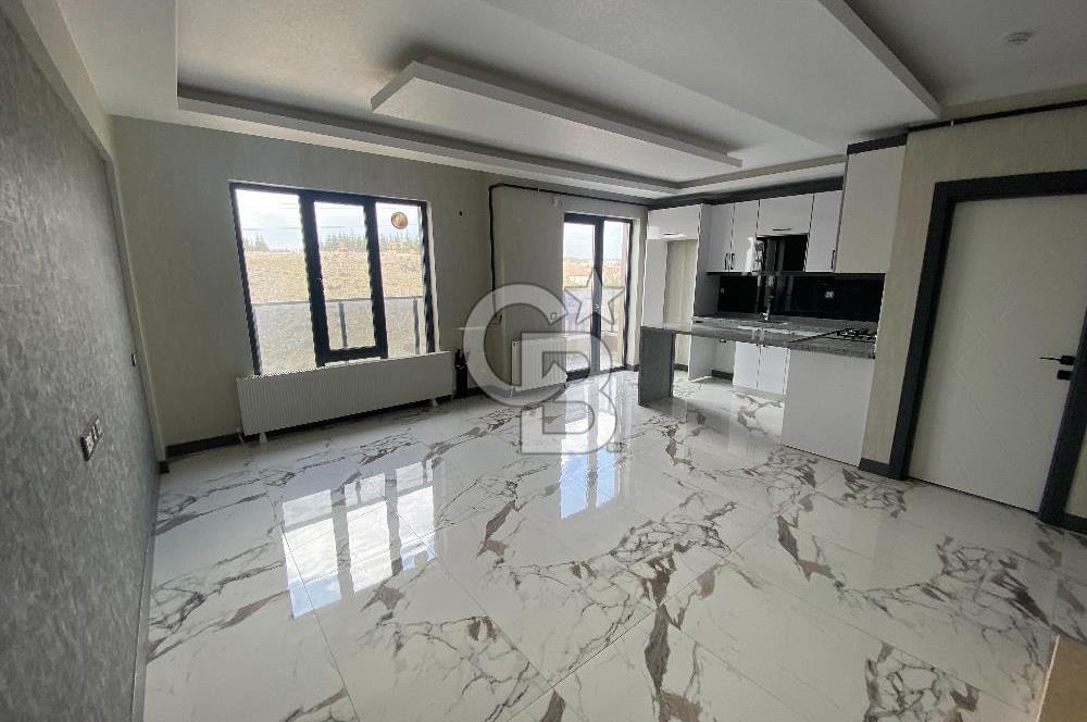 İncek'te 2+1 Satılık Vadi Manzaralı Dubleks Daire