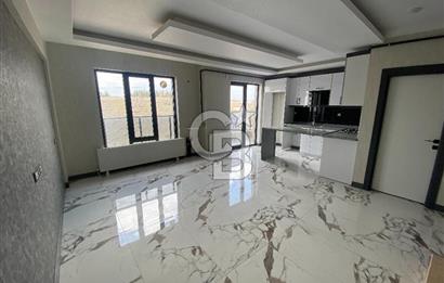 İncek'te 2+1 Satılık Vadi Manzaralı Dubleks Daire