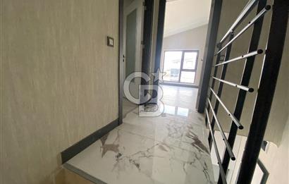 İncek'te 2+1 Satılık Vadi Manzaralı Dubleks Daire