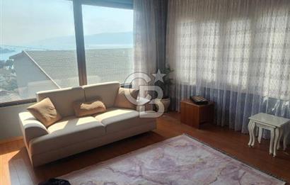 KÖRFEZ DE 3 KATLI SATILIK KOMPLE BİNA