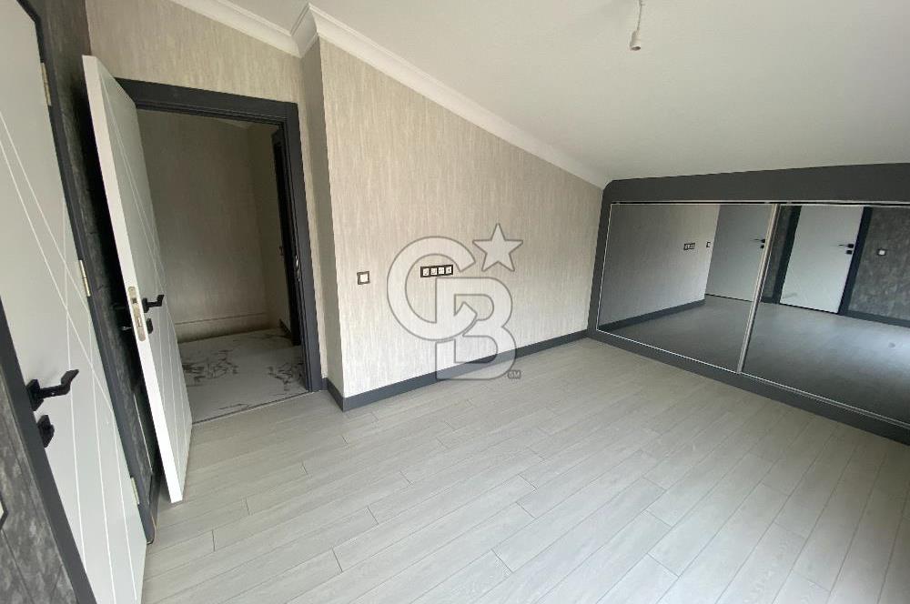 İncek'te 2+1 Satılık Vadi Manzaralı Dubleks Daire