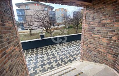 İncek'te 2+1 Satılık Vadi Manzaralı Dubleks Daire