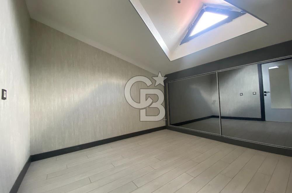 İncek'te 2+1 Satılık Vadi Manzaralı Dubleks Daire