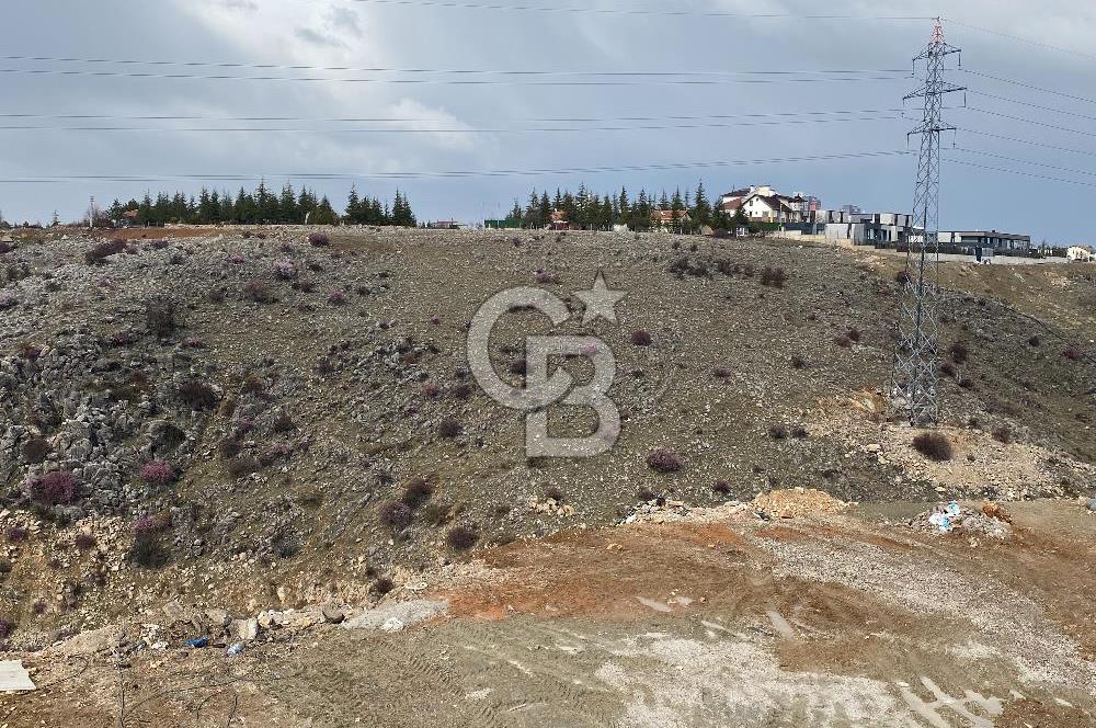 İncek'te 2+1 Satılık Vadi Manzaralı Dubleks Daire