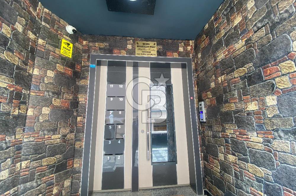 İncek'te Satılık 1+1, Teraslı, Yatırım ve Oturum İçin İdeal