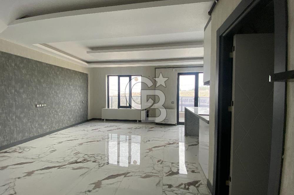 İncek'te 2+1 Satılık Vadi Manzaralı Dubleks Daire