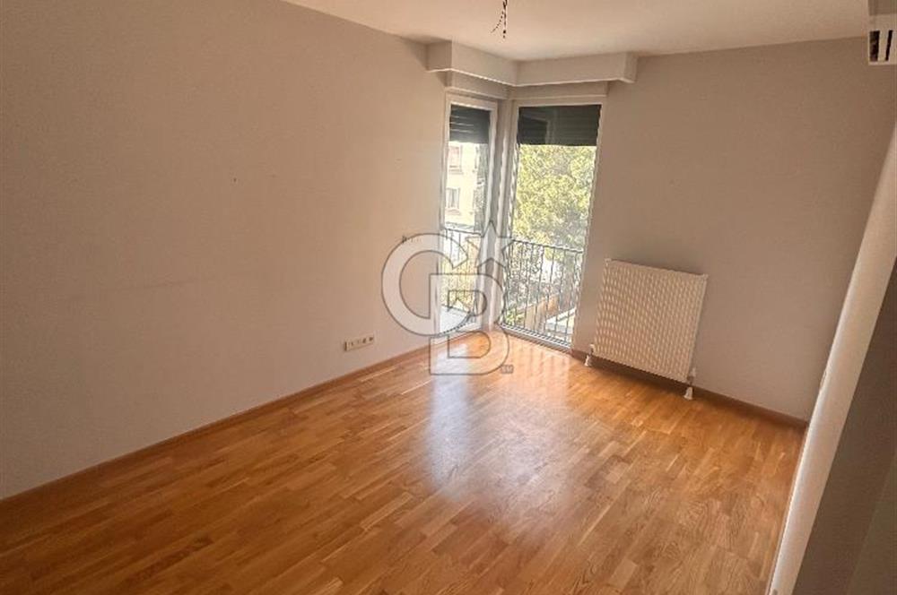 ERENKÖY IŞIKLARDA KİRALIK LÜKS DAİRE