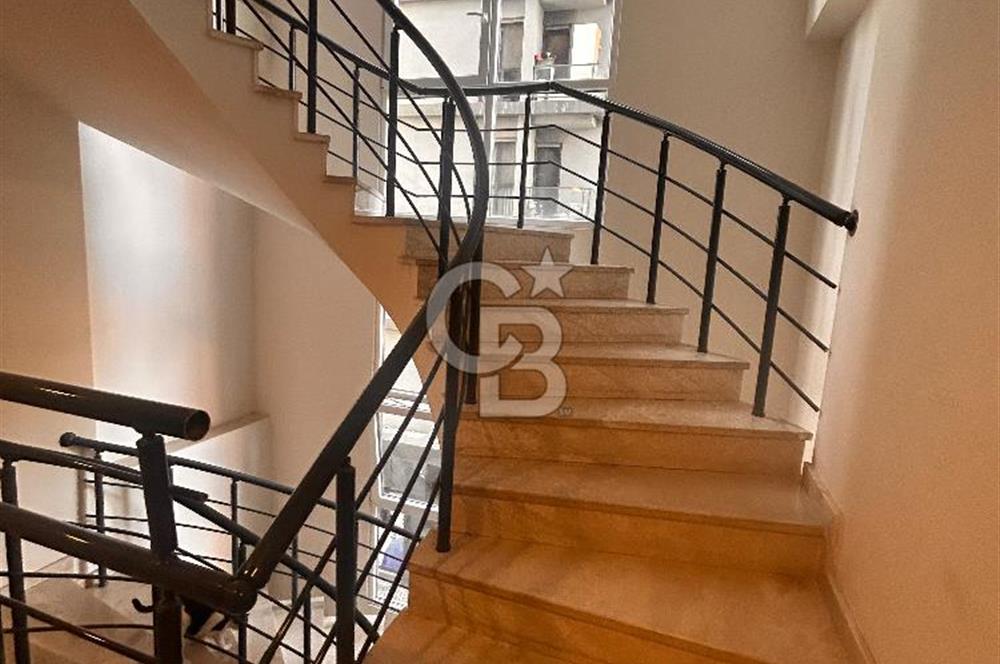 ERENKÖY IŞIKLARDA KİRALIK LÜKS DAİRE