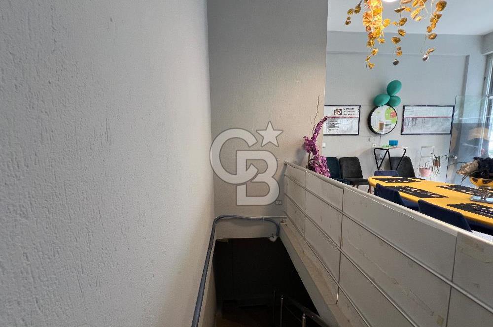 ULUBATLI MAHALLESİ SATILIK DEPOLU DÜKKAN