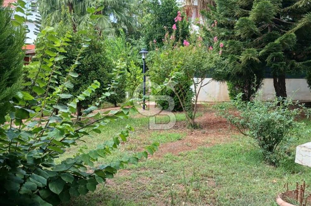 ADANA ÇUKUROVA DOĞAKENT SİTESİ SATILIK HAVUZLU VİLLA