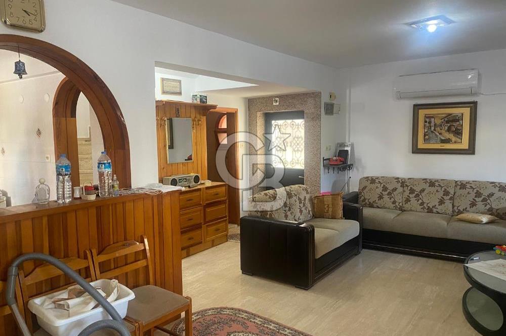 Özdere Çukuraltı'nda Denize Sıfır 4+1 Tripleks Villa