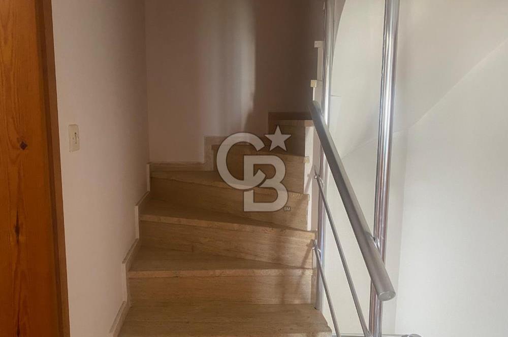 Özdere Çukuraltı'nda Denize Sıfır 4+1 Tripleks Villa