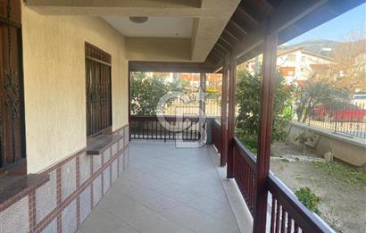 Özdere Çukuraltı'nda Denize Sıfır 4+1 Tripleks Villa