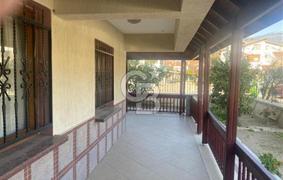 Özdere Çukuraltı'nda Denize Sıfır 4+1 Tripleks Villa