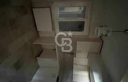 Karşıyaka ALAYBEY TERSANE'DE KİRALIK TADİLATLI GENİŞ 2+1 DAİRE