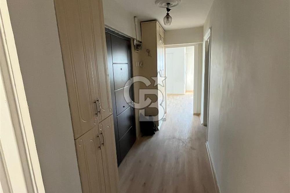 Karşıyaka ALAYBEY TERSANE'DE KİRALIK TADİLATLI GENİŞ 2+1 DAİRE