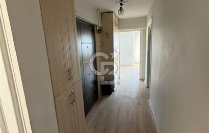 Karşıyaka ALAYBEY TERSANE'DE KİRALIK TADİLATLI GENİŞ 2+1 DAİRE