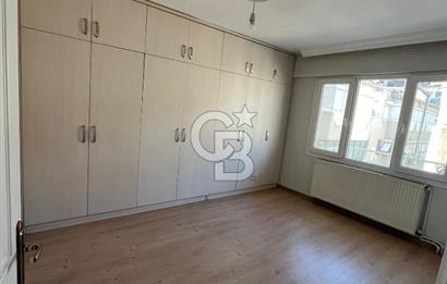 Karşıyaka ALAYBEY TERSANE'DE KİRALIK TADİLATLI GENİŞ 2+1 DAİRE