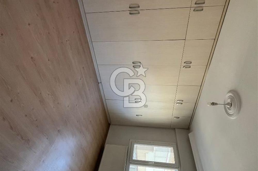 Karşıyaka ALAYBEY TERSANE'DE KİRALIK TADİLATLI GENİŞ 2+1 DAİRE