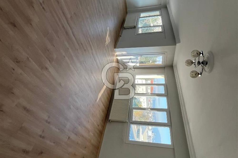 Karşıyaka ALAYBEY TERSANE'DE KİRALIK TADİLATLI GENİŞ 2+1 DAİRE