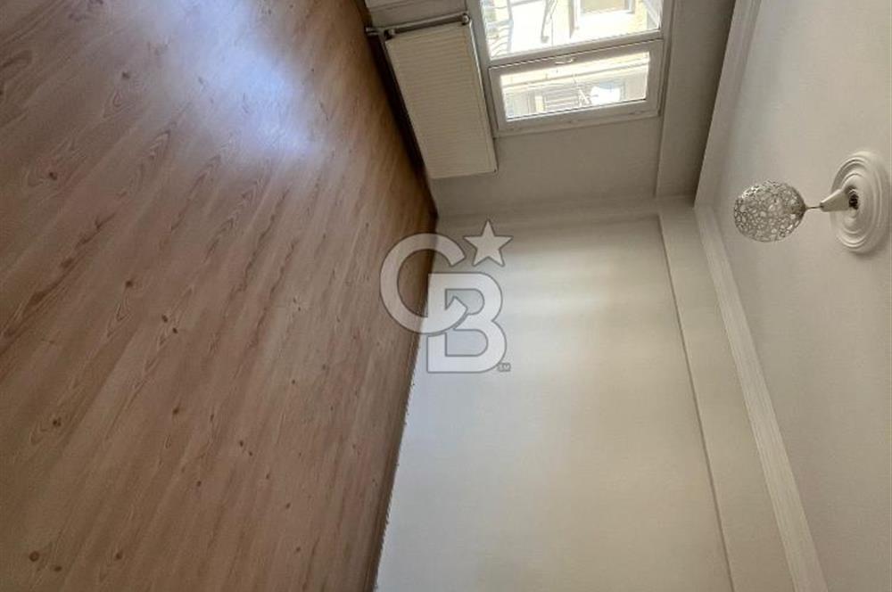 Karşıyaka ALAYBEY TERSANE'DE KİRALIK TADİLATLI GENİŞ 2+1 DAİRE