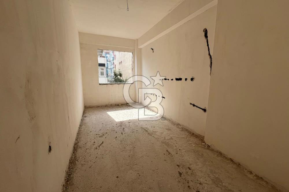 MENEMEN UĞUR MUMCU'DA 3+1 SATILIK DAİRE