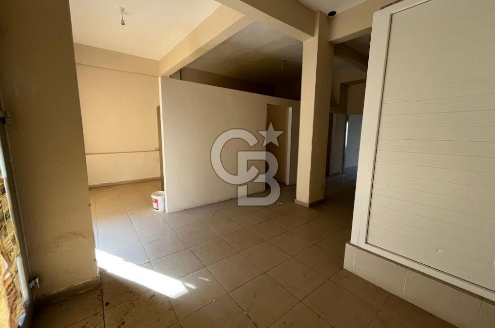 MENEMEN UĞUR MUMCU'DA İŞLEK KONUMDA SATILIK 130 m² DÜKKAN