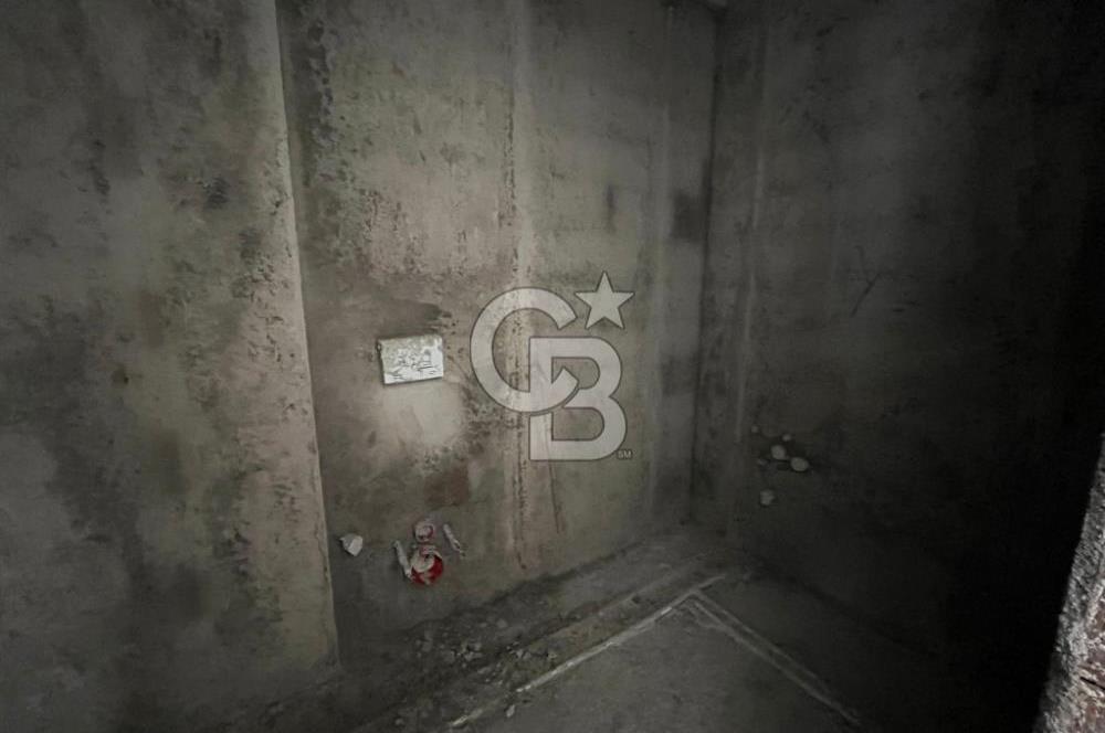 MENEMEN UĞUR MUMCU'DA 3+1 SATILIK DAİRE