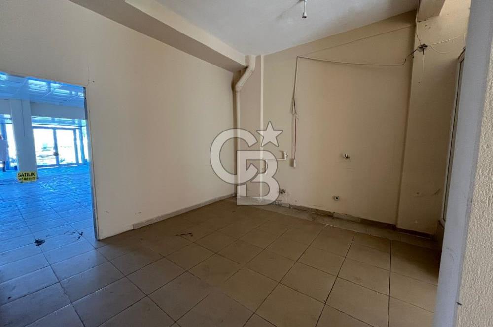 MENEMEN UĞUR MUMCU'DA İŞLEK KONUMDA SATILIK 130 m² DÜKKAN