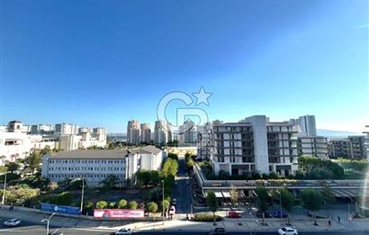 Mavişehir Emlakkonut Sitesinde 3+1 Satılık Daire