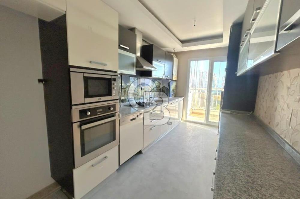 Mavişehir Emlakkonut Sitesinde 3+1 Satılık Daire