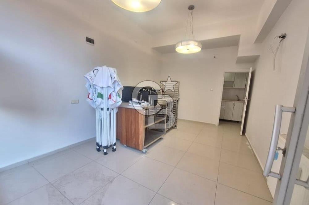 Alsancak İngiliz Kon. Yanı Satılık Dükkan