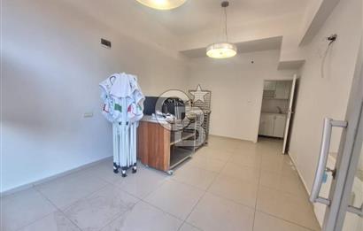 Alsancak İngiliz Kon. Yanı Satılık Dükkan