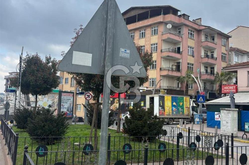 CB FLY'DAN Fatih Cad. Başında Kurumsal Kiracılı 1000m² işyeri