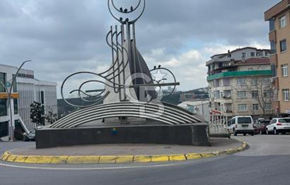 CB FLY'DAN Fatih Cad. Başında Kurumsal Kiracılı 1000m² işyeri