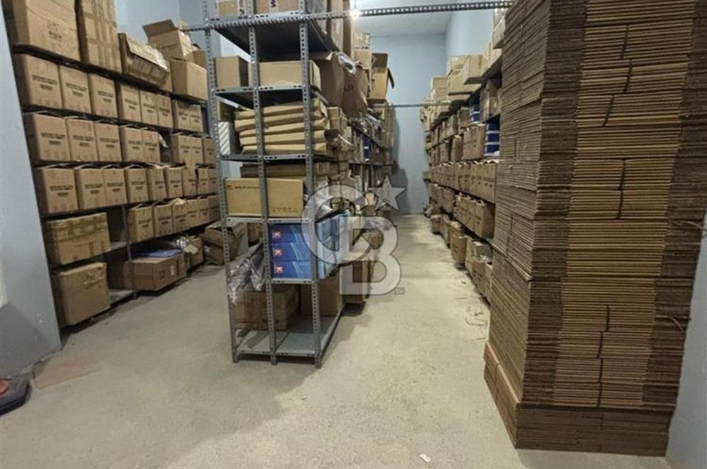 CB FLY'DAN Fatih Cad. Başında Kurumsal Kiracılı 1000m² işyeri